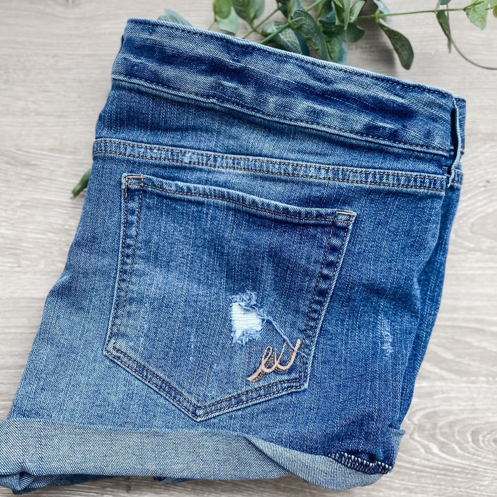 Express Ripped Cuffed Jean Shorts - Picture 2 of 2